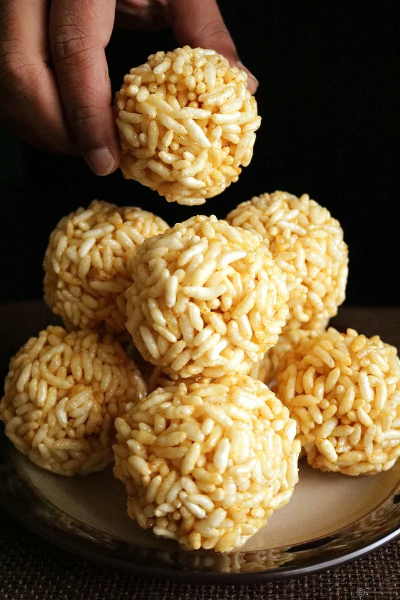 How To Make Pori Urundai Puffed Rice Balls 2399